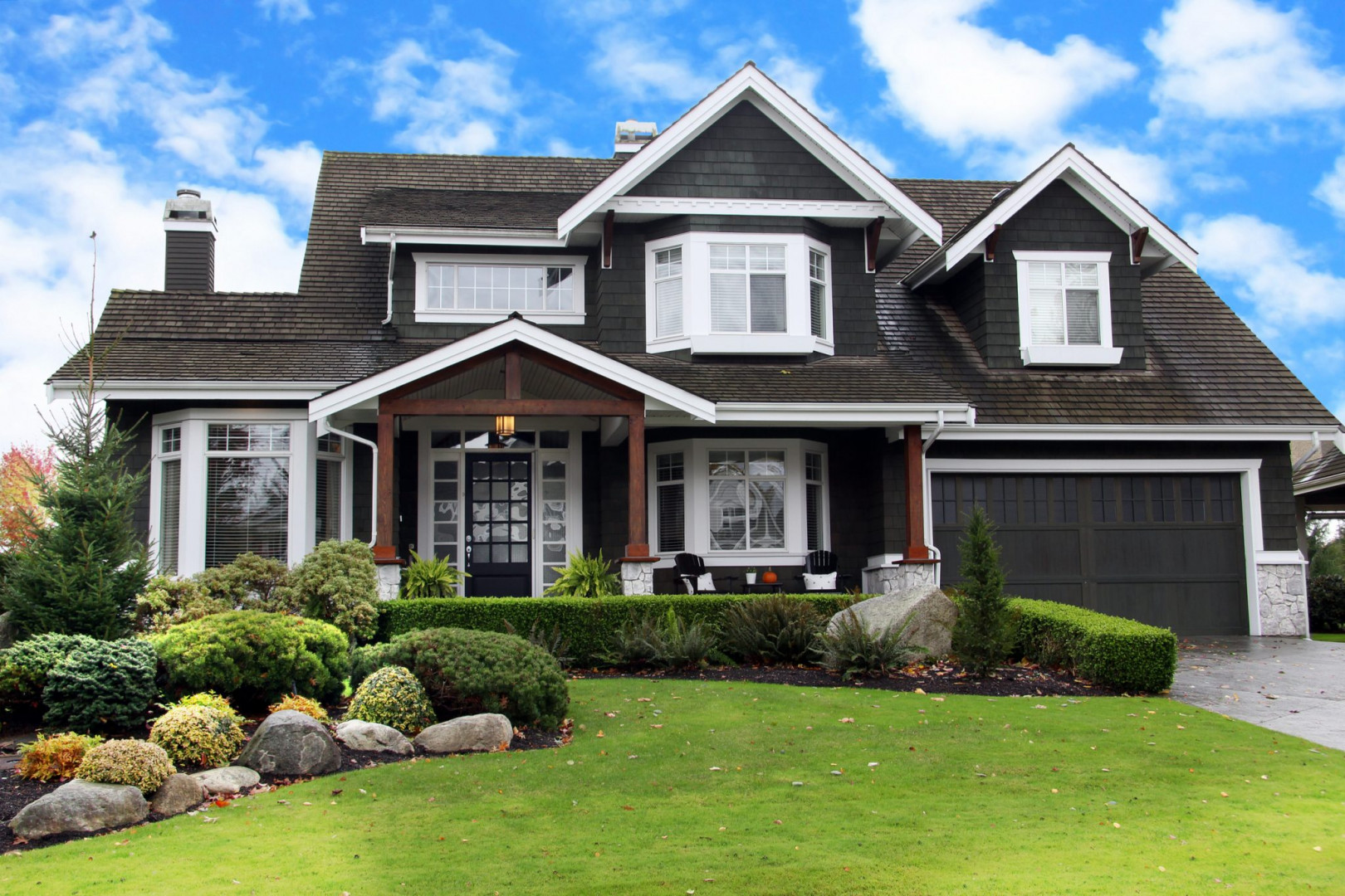6 Affordable Ways to Boost your Home's Curb Appeal